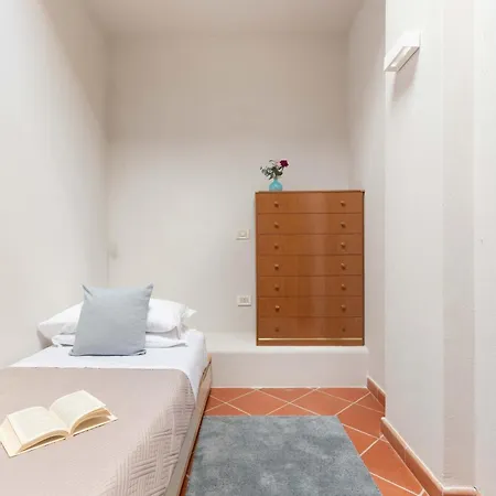 Norma, Charming La Spinetta Nel Borgo Apartamento Terricciola