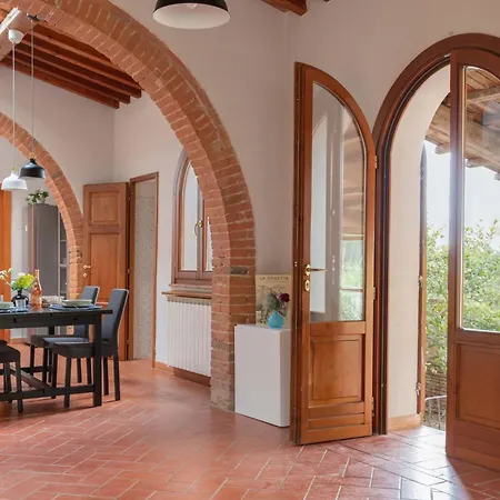 Norma, Charming La Spinetta Nel Borgo Terricciola